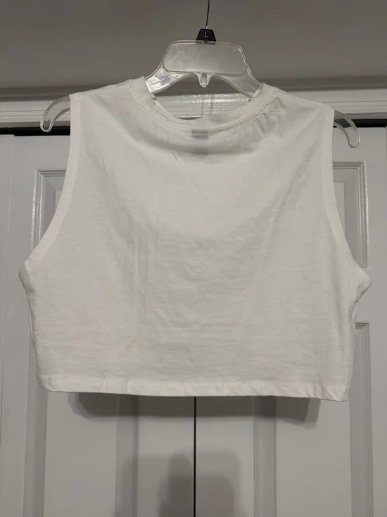SHEIN muscle cropped tee - Picture 2 of 3